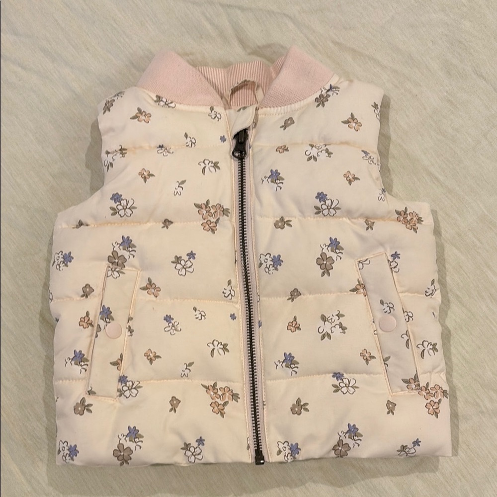 Jamie Kay Girls Floral Puffer Vest (6-12m)